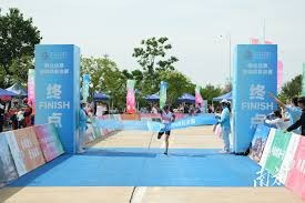 2025年亚洲杯乒乓赛｜ 中国19岁新秀勇挫卫冕冠军 张本智和开门黑